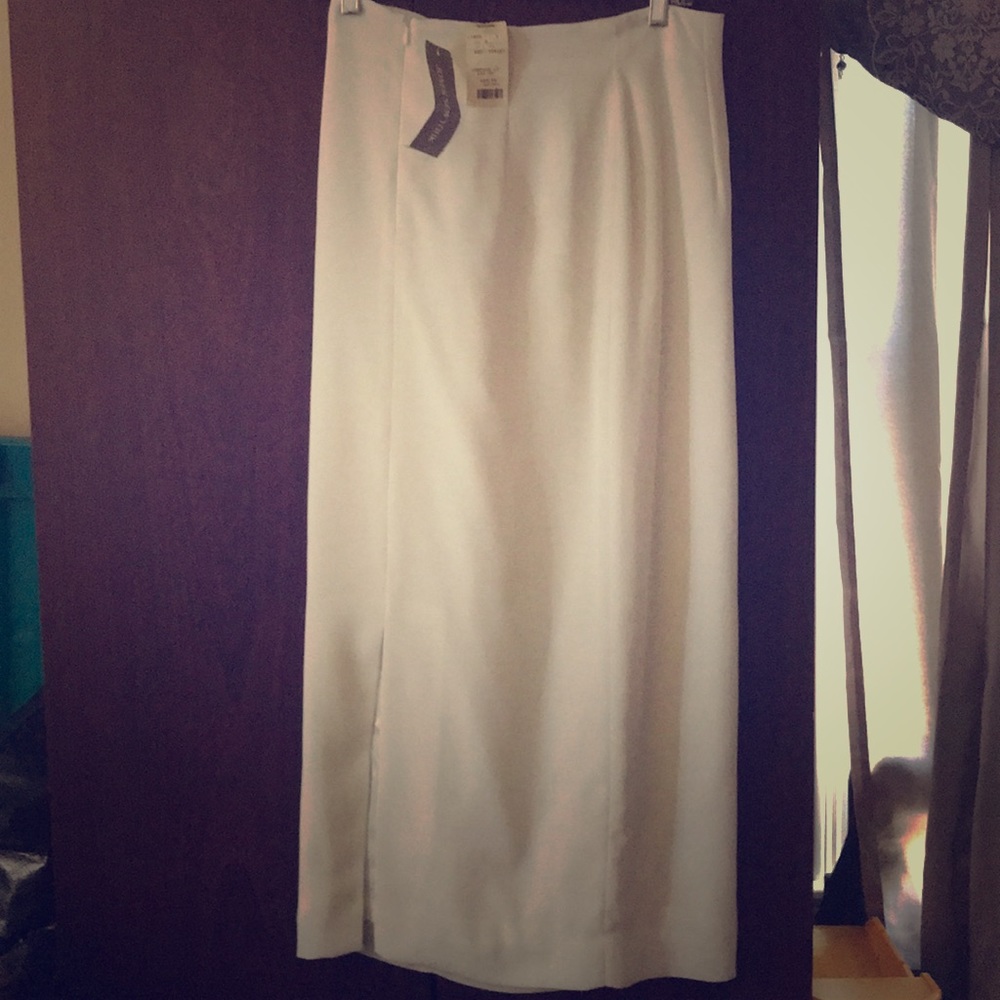 Jones New York skirt size 8